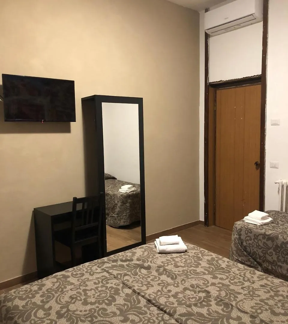 Albergo Corvetto Corso Lodi Милан 0*,  Италия